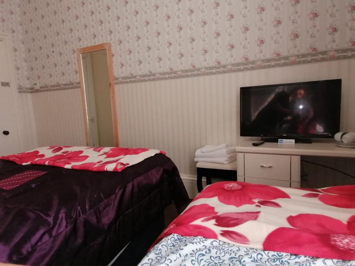 חלנדודנו Overton Villa Hotel מראה חיצוני תמונה
