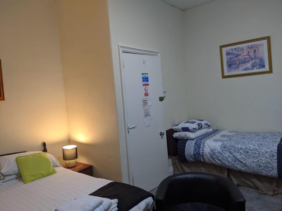 חלנדודנו Overton Villa Hotel מראה חיצוני תמונה