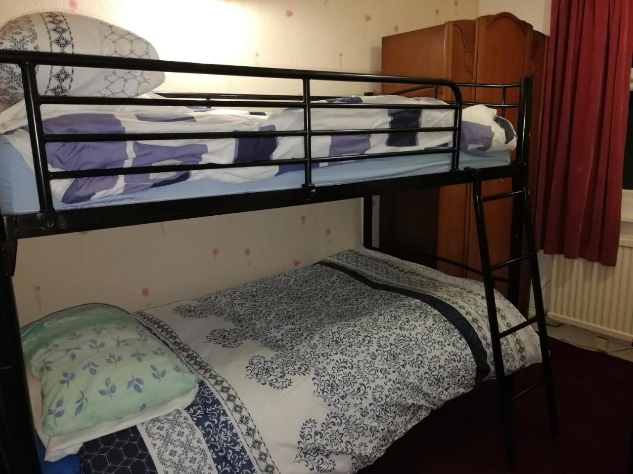 חלנדודנו Overton Villa Hotel מראה חיצוני תמונה