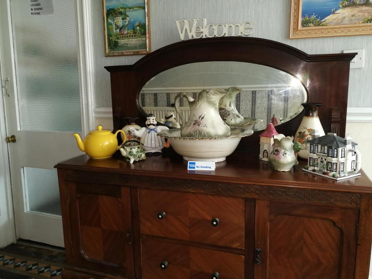 חלנדודנו Overton Villa Hotel מראה חיצוני תמונה